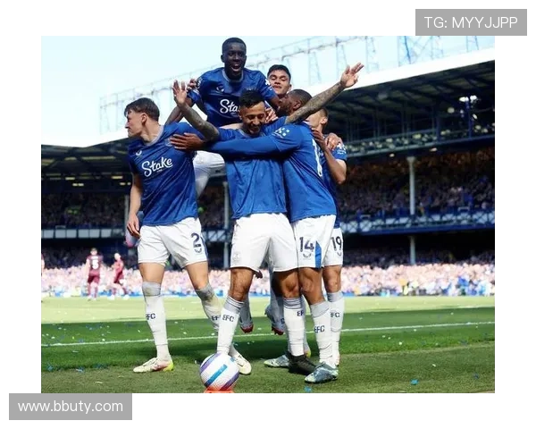 埃弗顿对阵富勒姆英超焦点战直播全程放送 埃弗顿对阵富勒姆英超焦点战直播全程放送